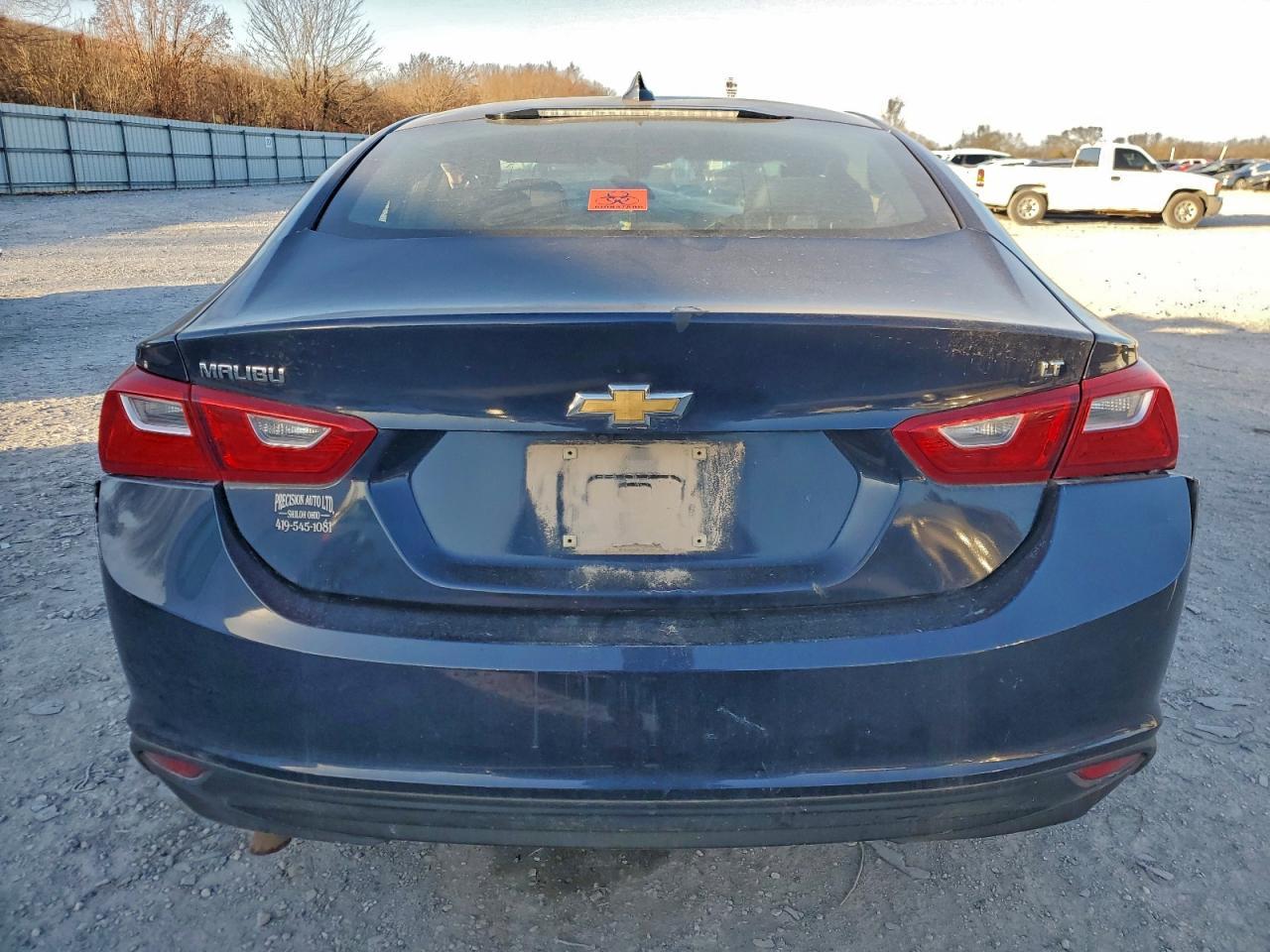 2017 Chevrolet Malibu Lt - Image 6