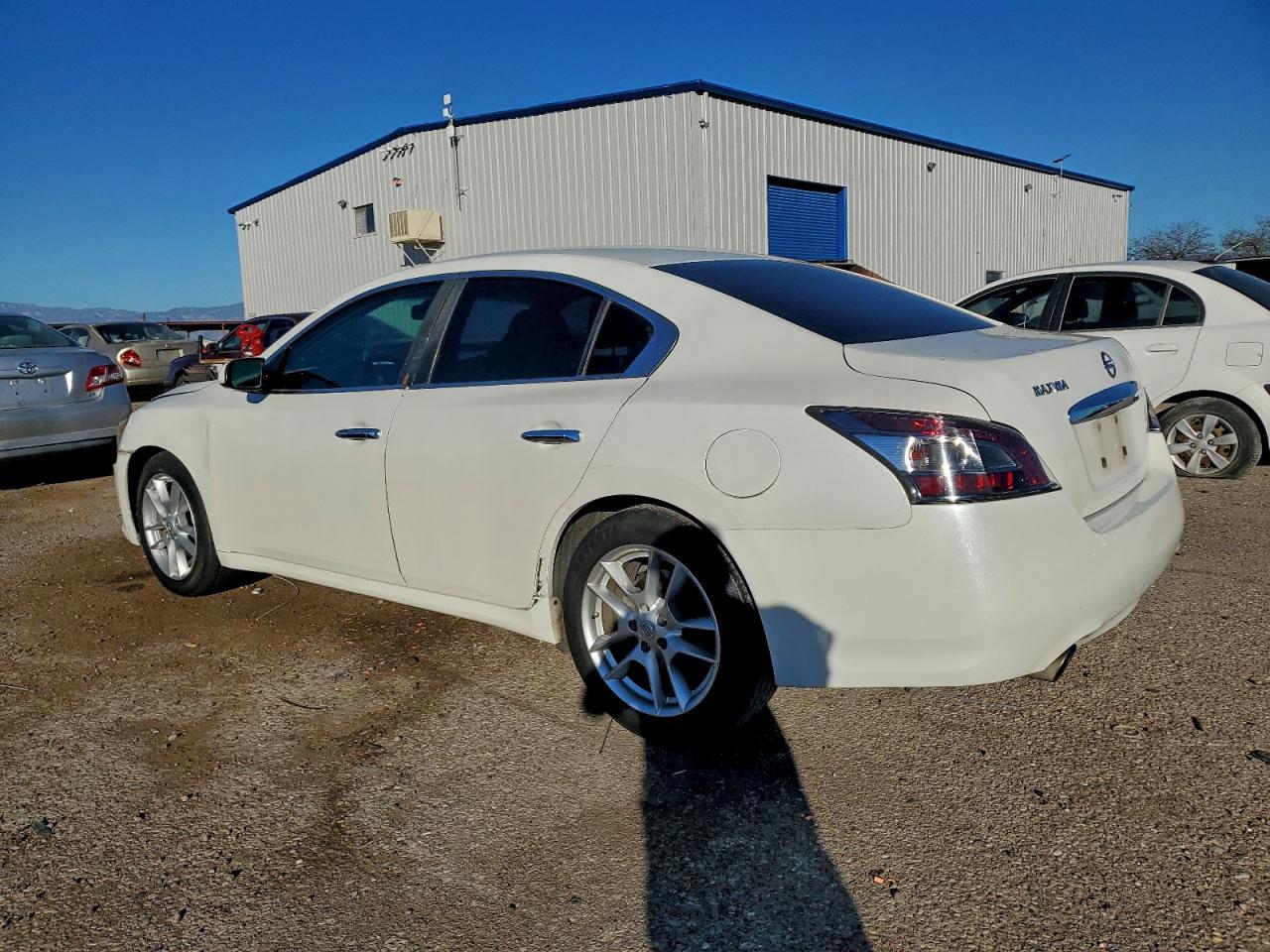 2014 Nissan Maxima S - Фото 2
