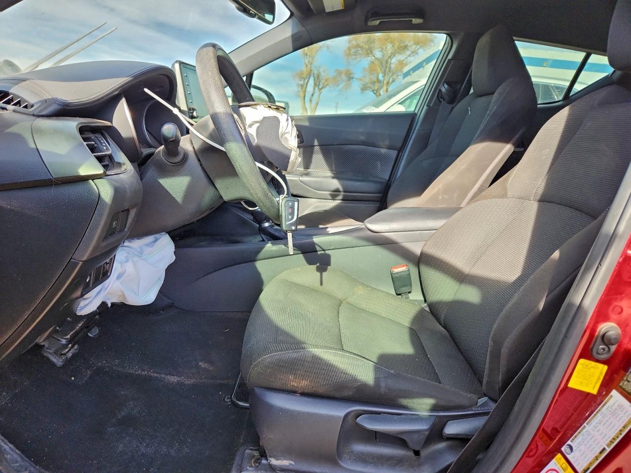 2019 Toyota C-Hr Xle - Image 7