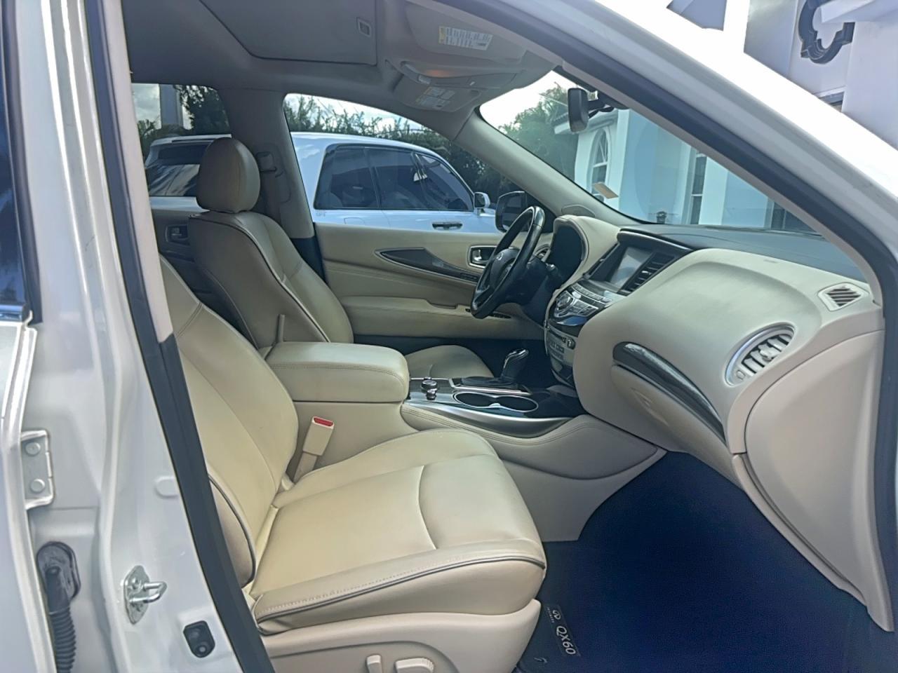 2017 Infiniti Qx60 - Image 5