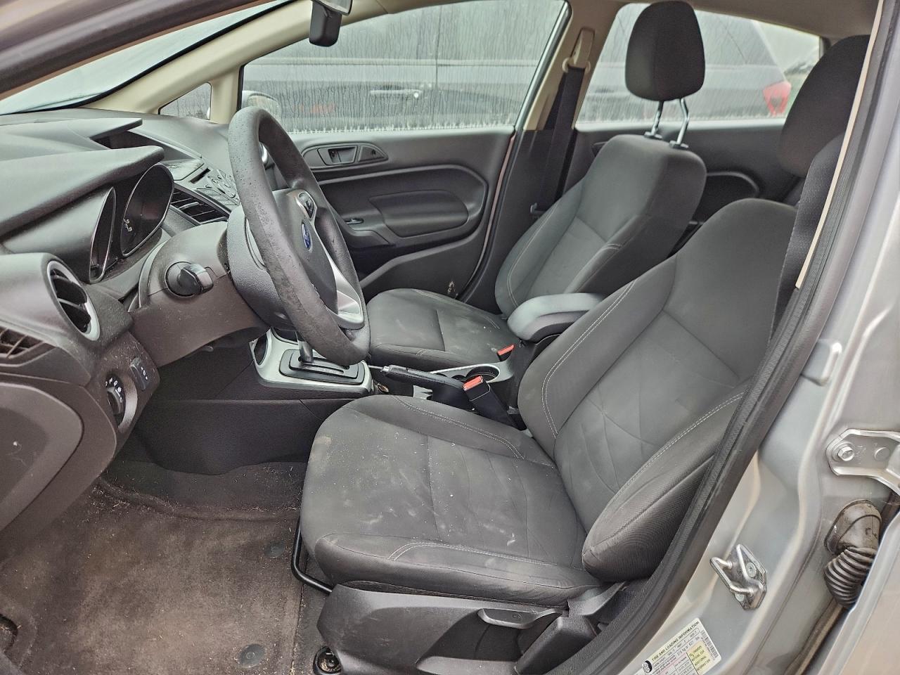 2017 Ford Fiesta Se - Фото 7