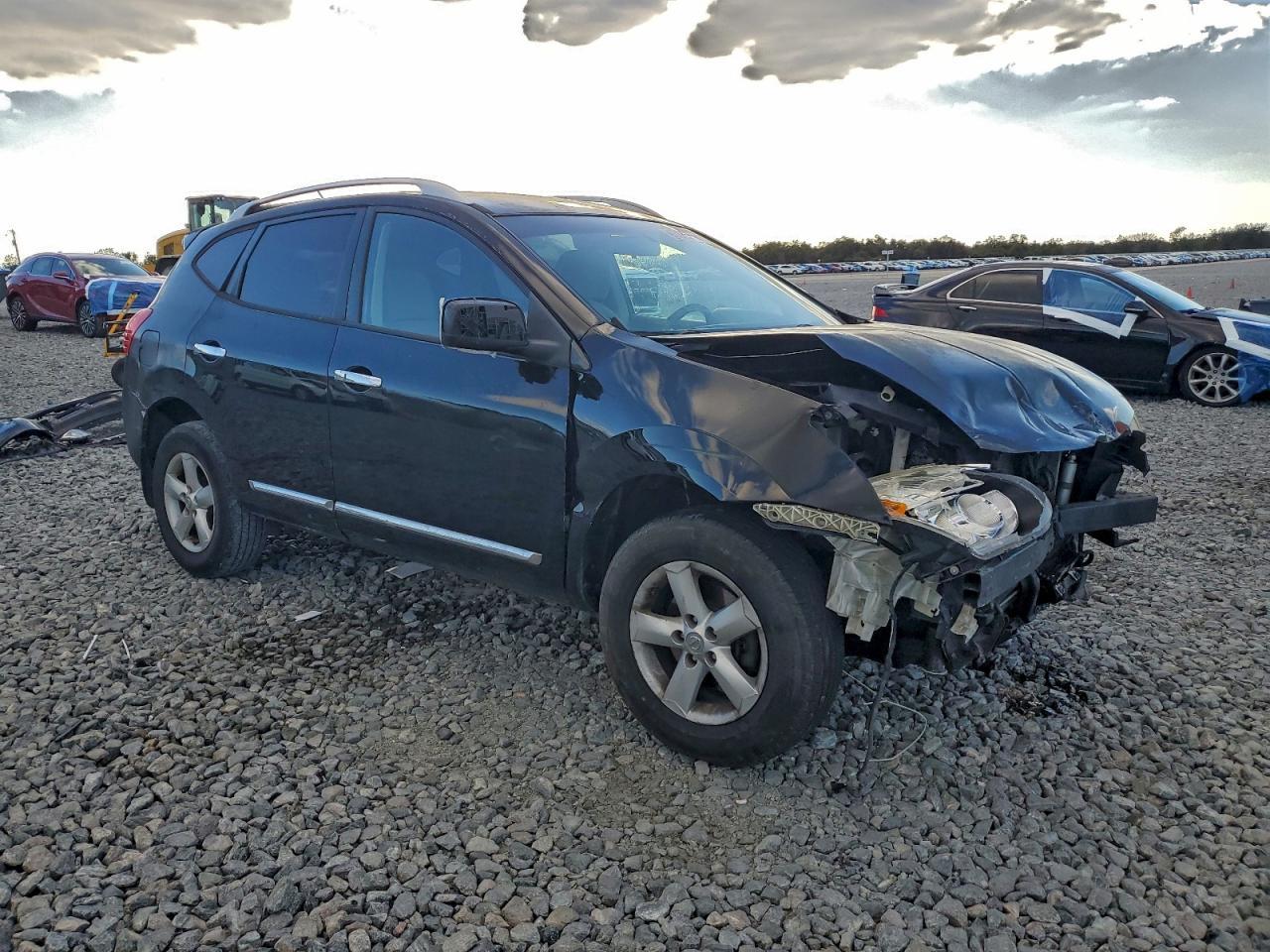 2011 Nissan Rogue S - Image 4