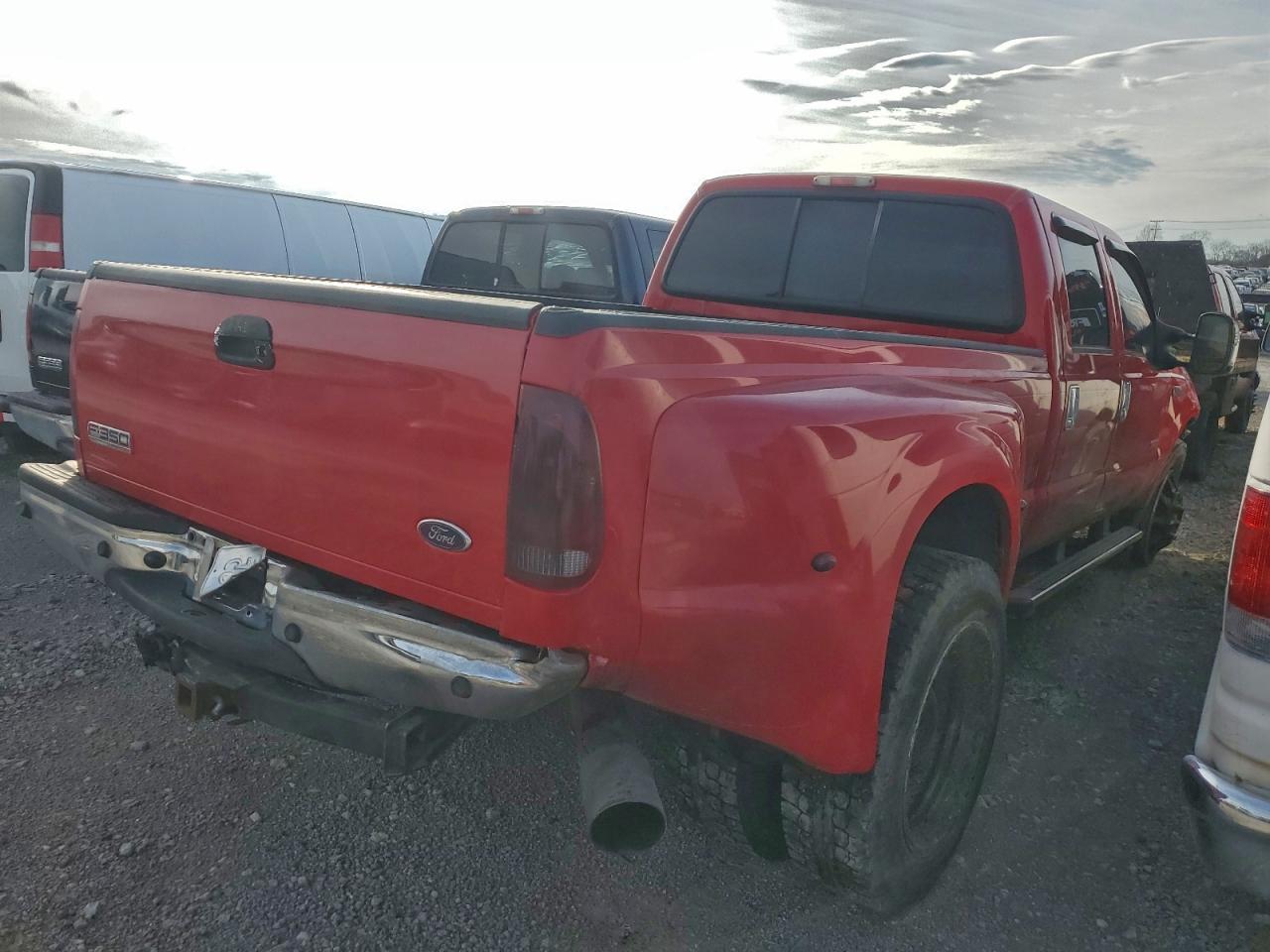 2006 Ford F350 Super Duty - Фото 3