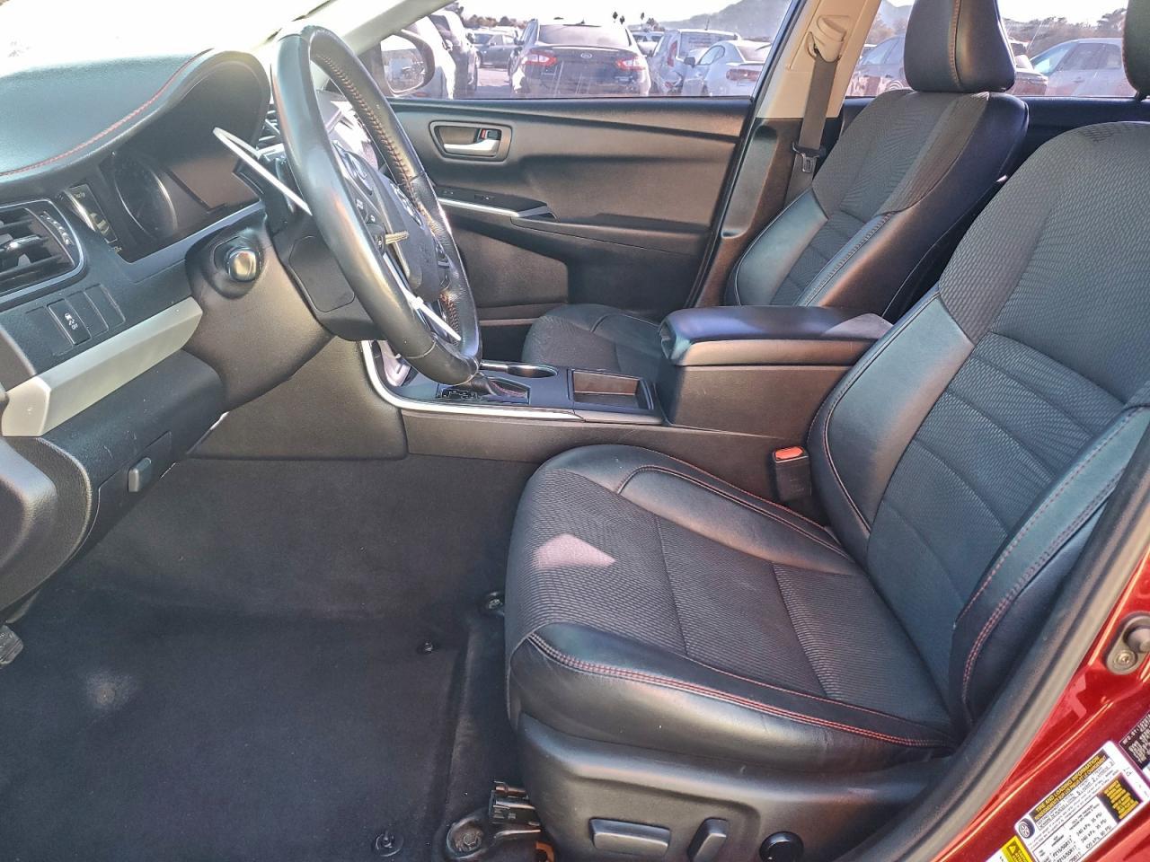 2017 Toyota Camry Le - Image 7