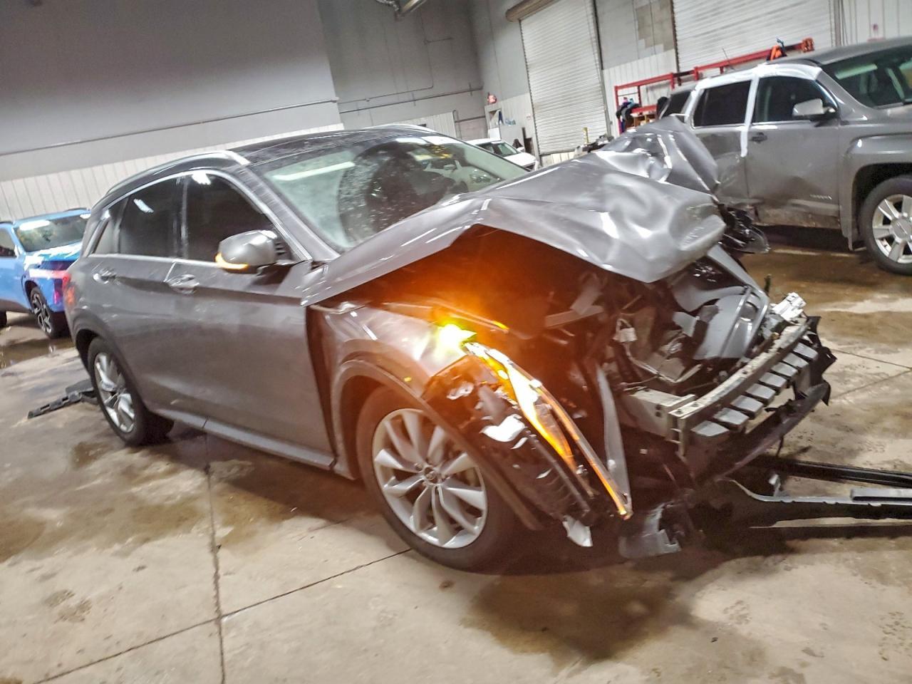 2021 Infiniti Qx50 Luxe - Фото 4