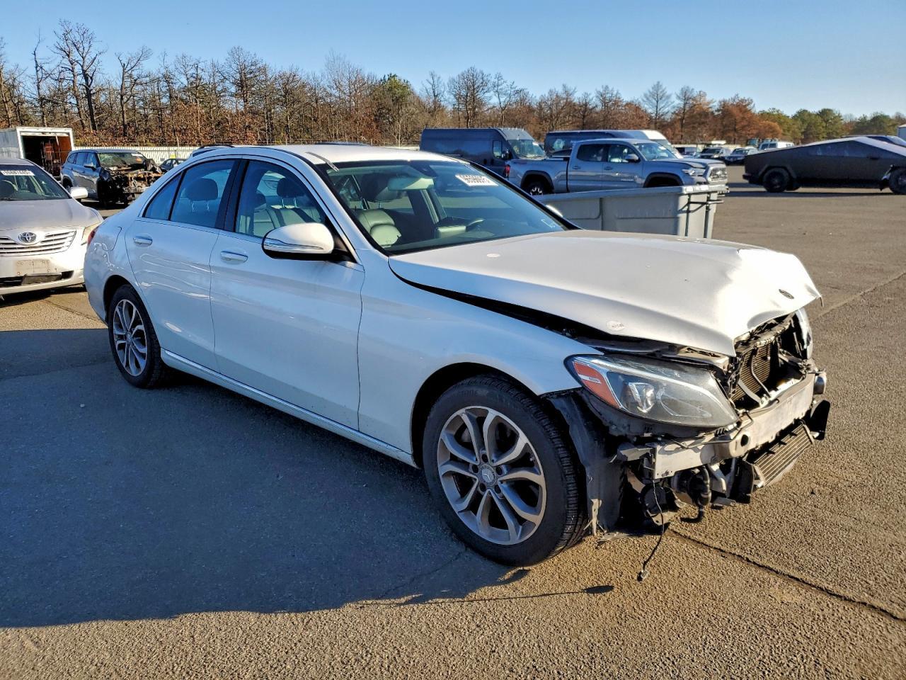 2015 Mercedes-Benz C 300 4Matic - Image 4