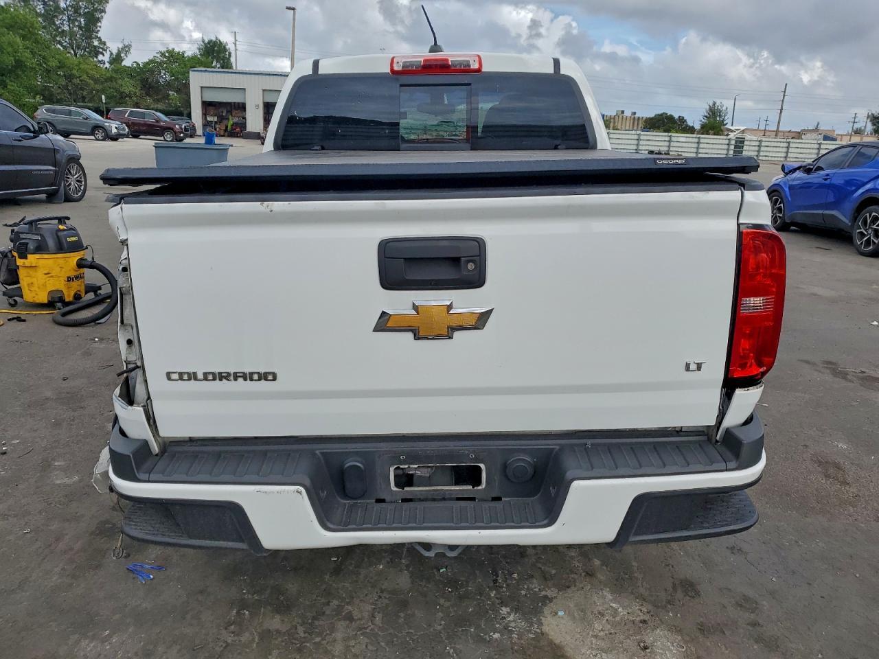 2017 Chevrolet Colorado Lt - Image 6