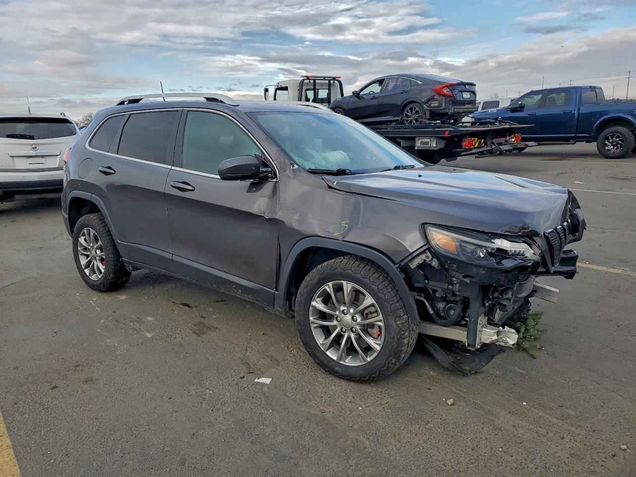 2019 Jeep Cherokee Latitude Plus - Фото 4