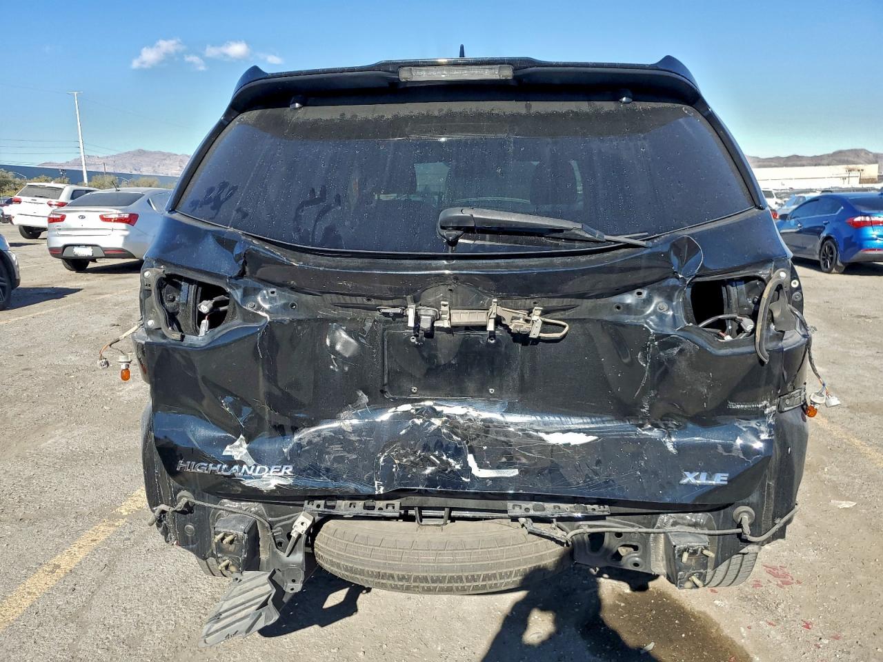 2019 Toyota Highlander Se - Фото 6