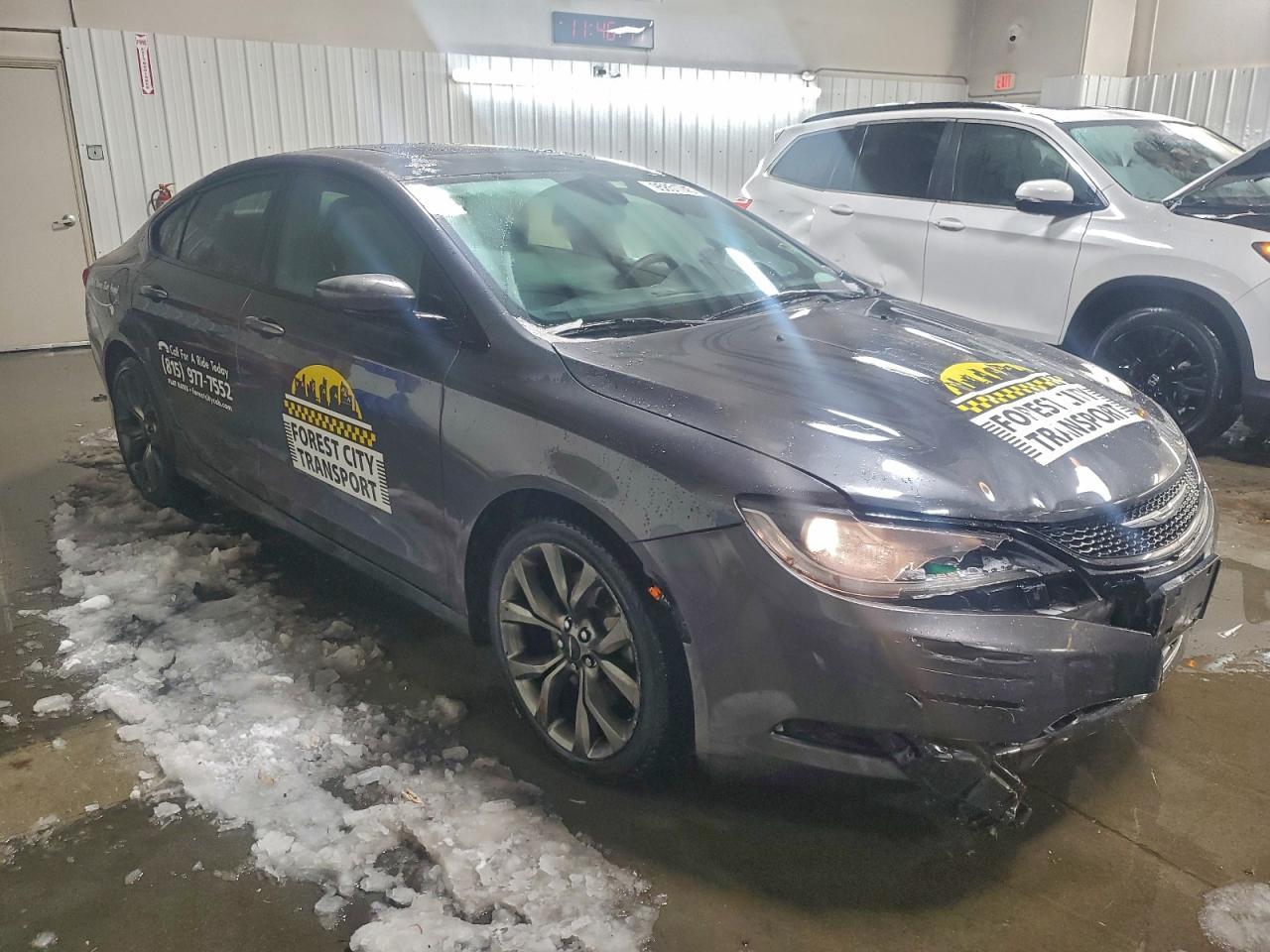 2015 Chrysler 200 S - Фото 4