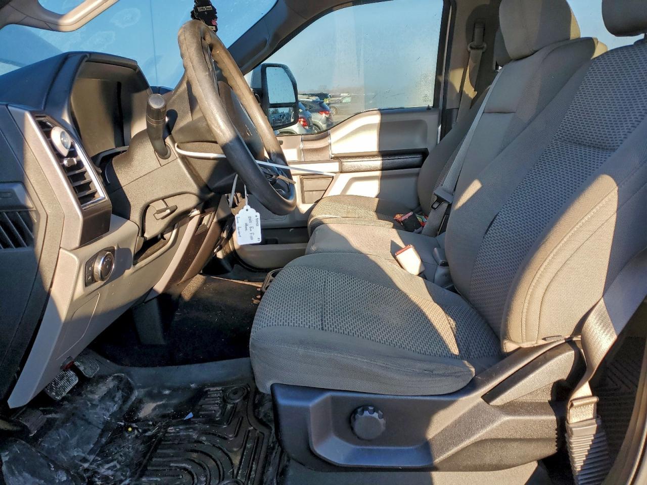 2015 Ford F150 Supercrew - Фото 7