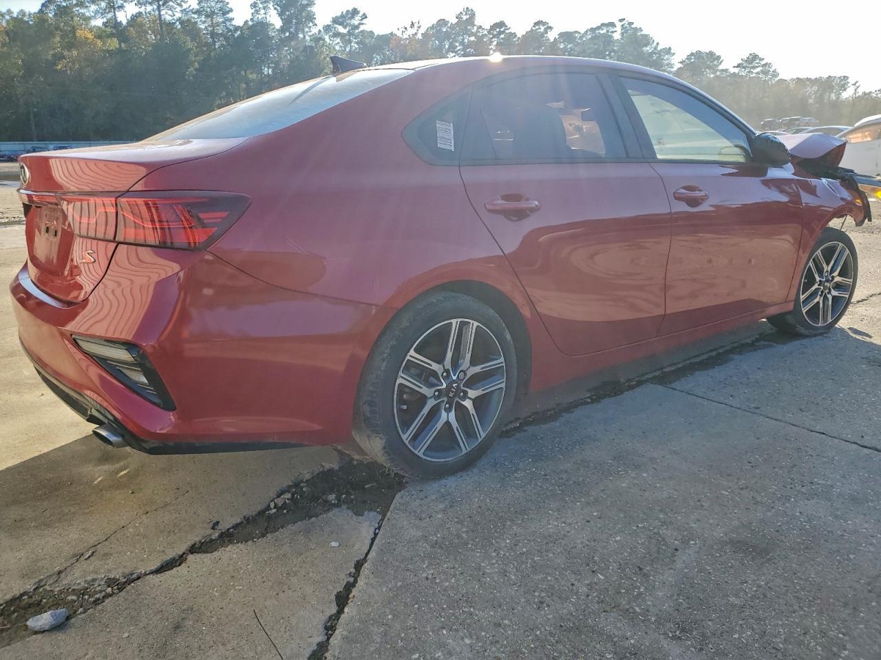 2019 Kia Forte Gt Line - Image 3