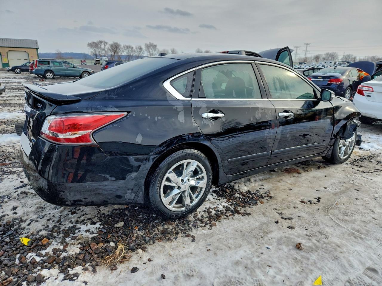 2014 Nissan Altima 2.5 - Фото 3