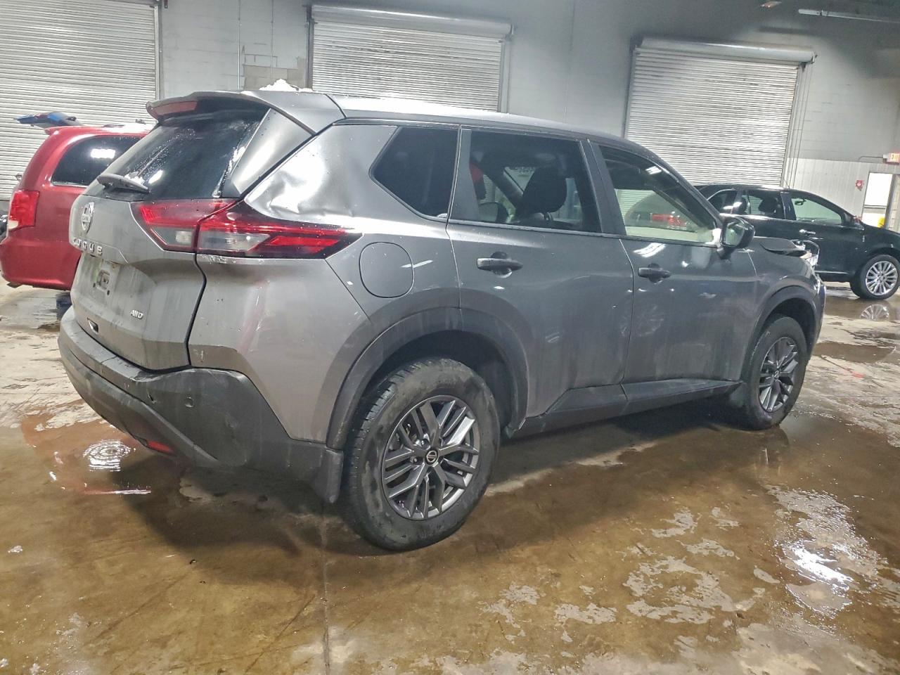 2021 Nissan Rogue S - Image 3