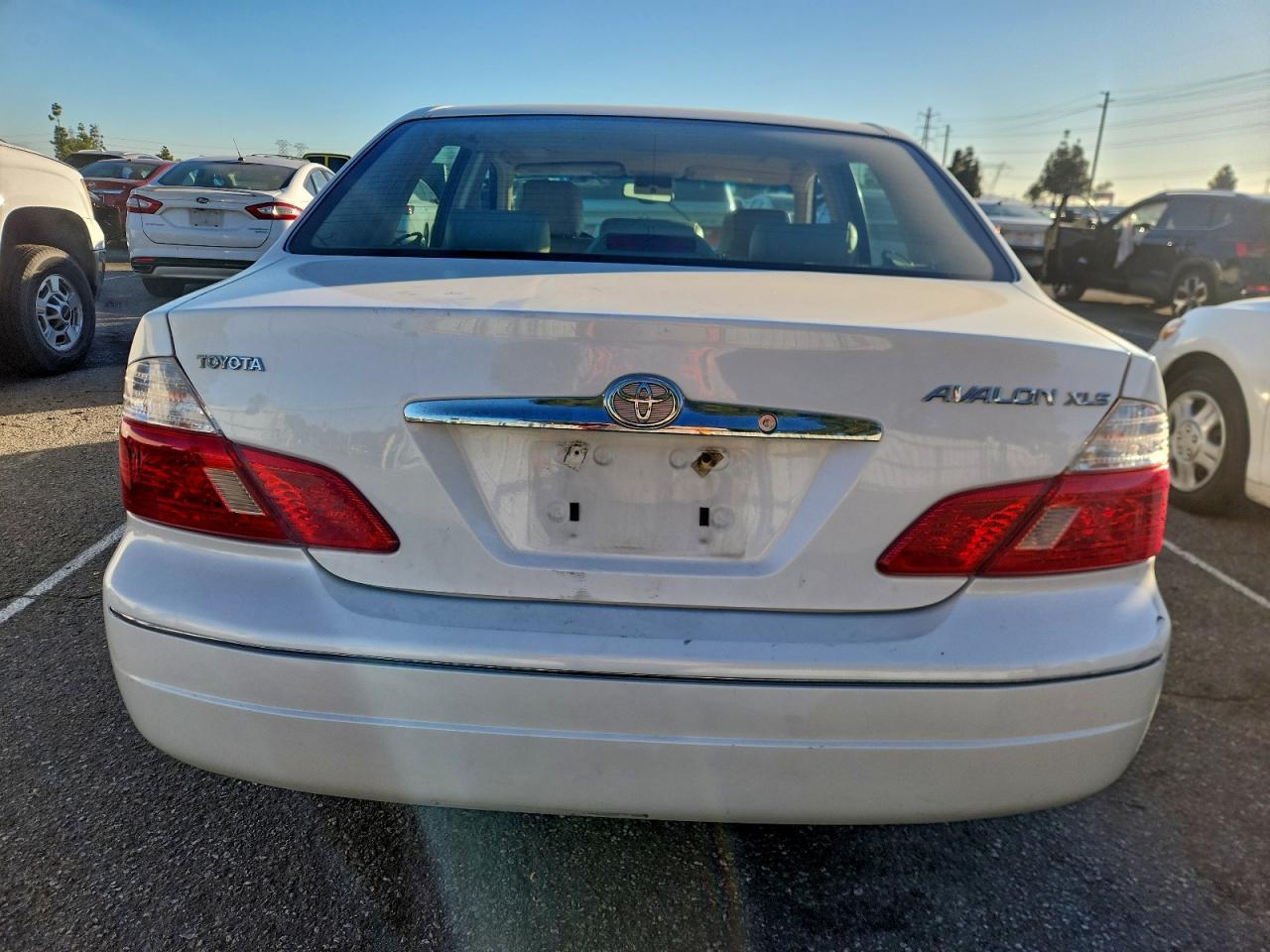 2004 Toyota Avalon Xl - Image 6