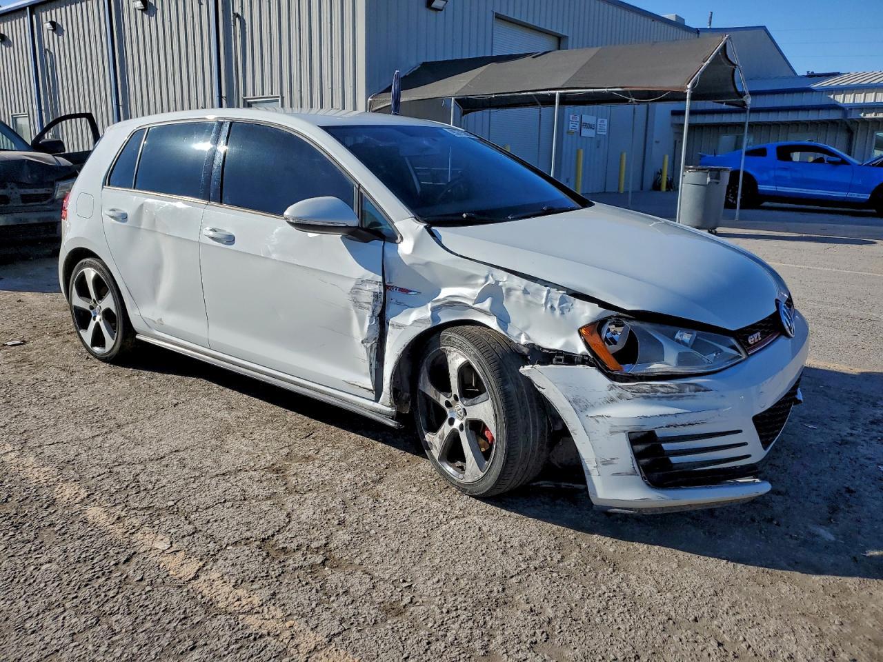 2017 Volkswagen Gti S - Image 4