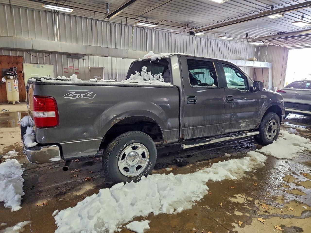 2005 Ford F-150 - Фото 3