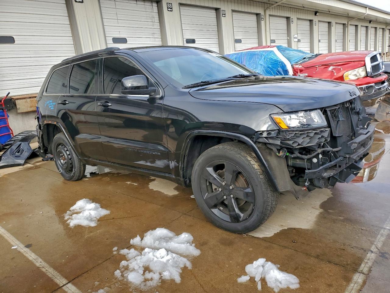 2015 Jeep Grand Cherokee Laredo - Image 4