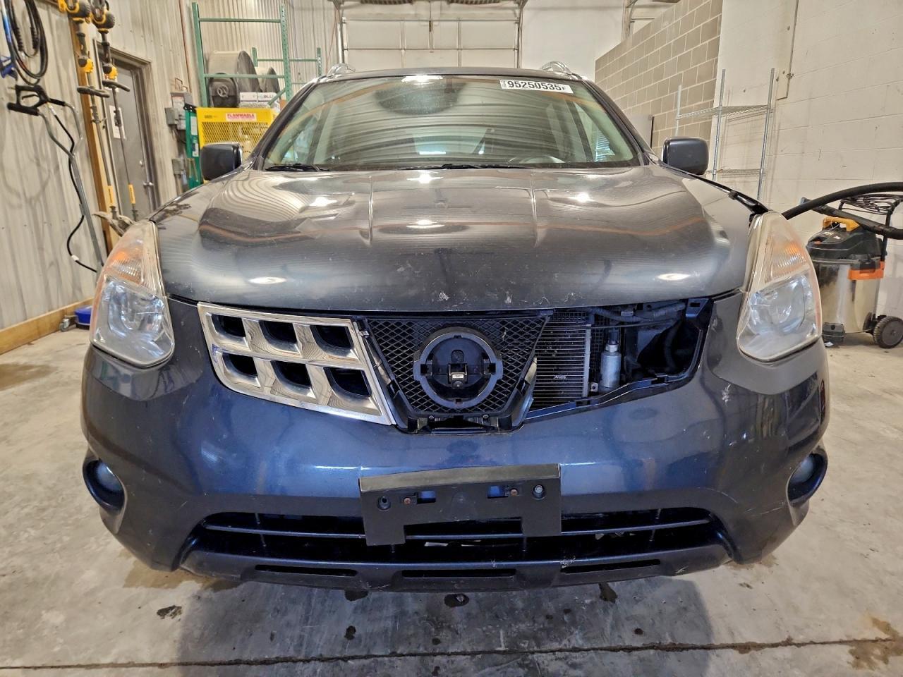 2013 Nissan Rogue S - Image 5