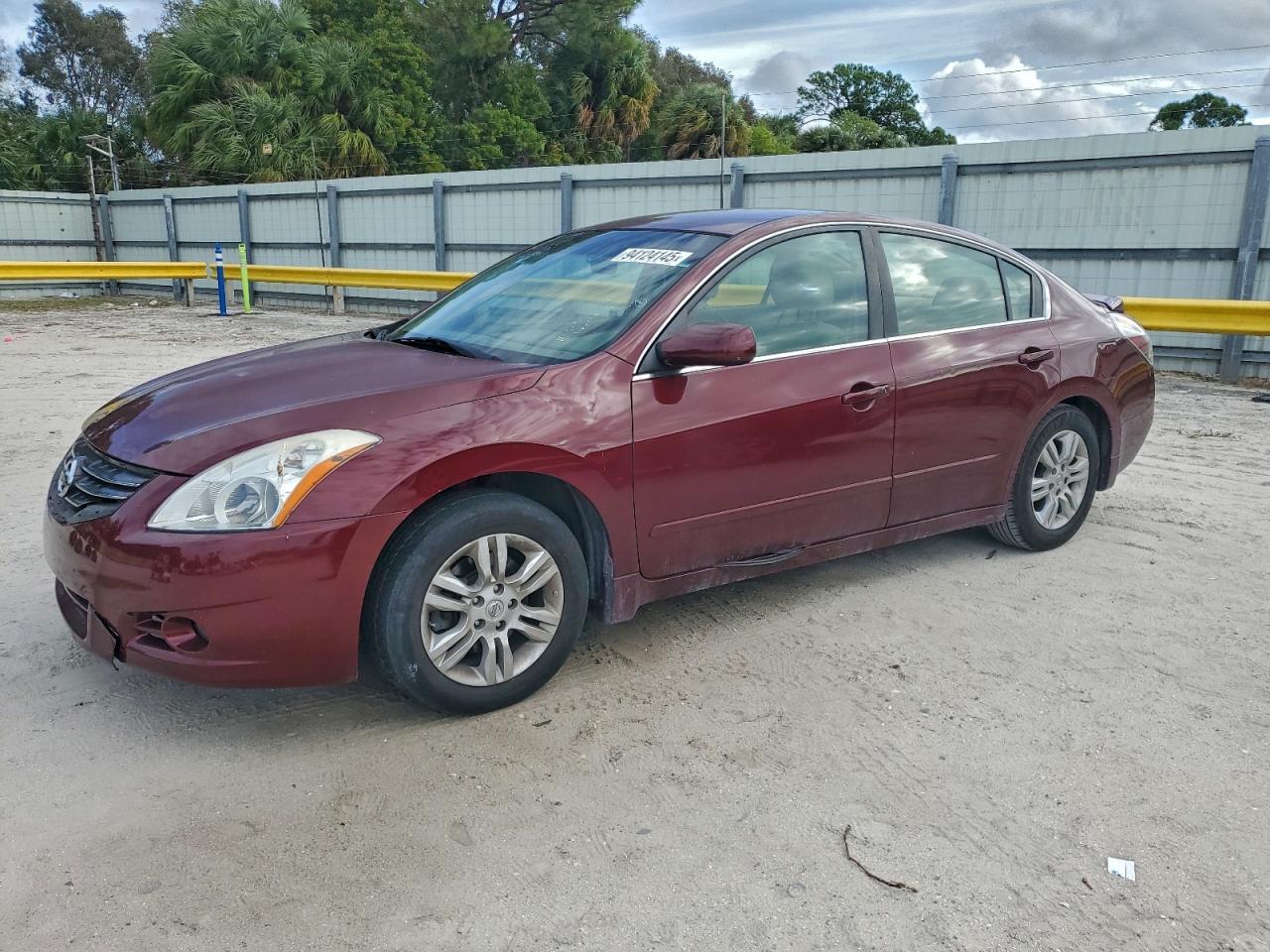 2012 Nissan Altima Base