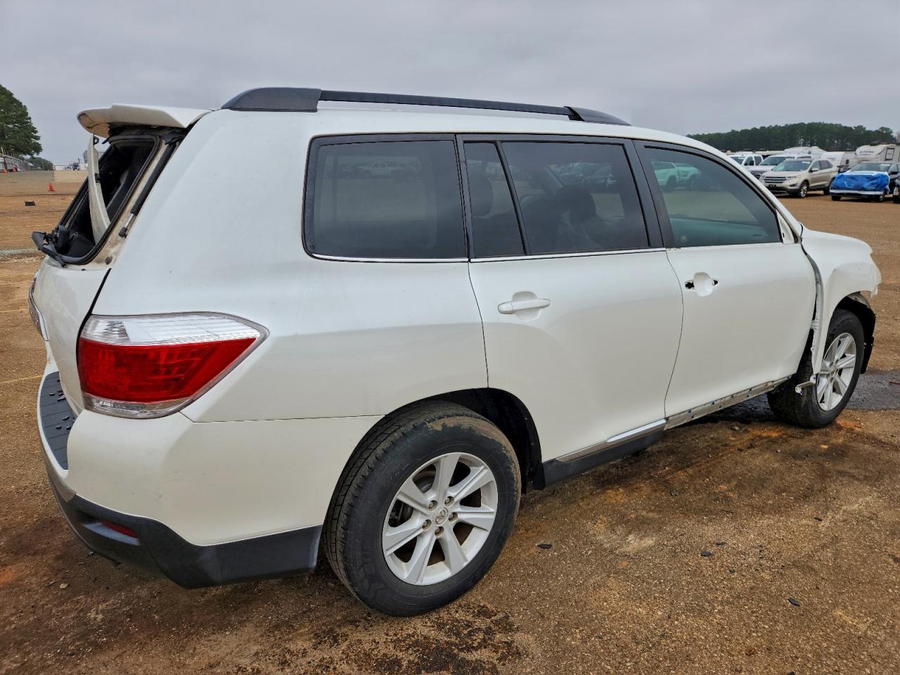 2013 Toyota Highlander Se - Фото 3