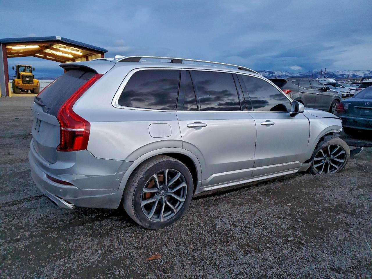 2017 Volvo Xc90 T6 - Image 3