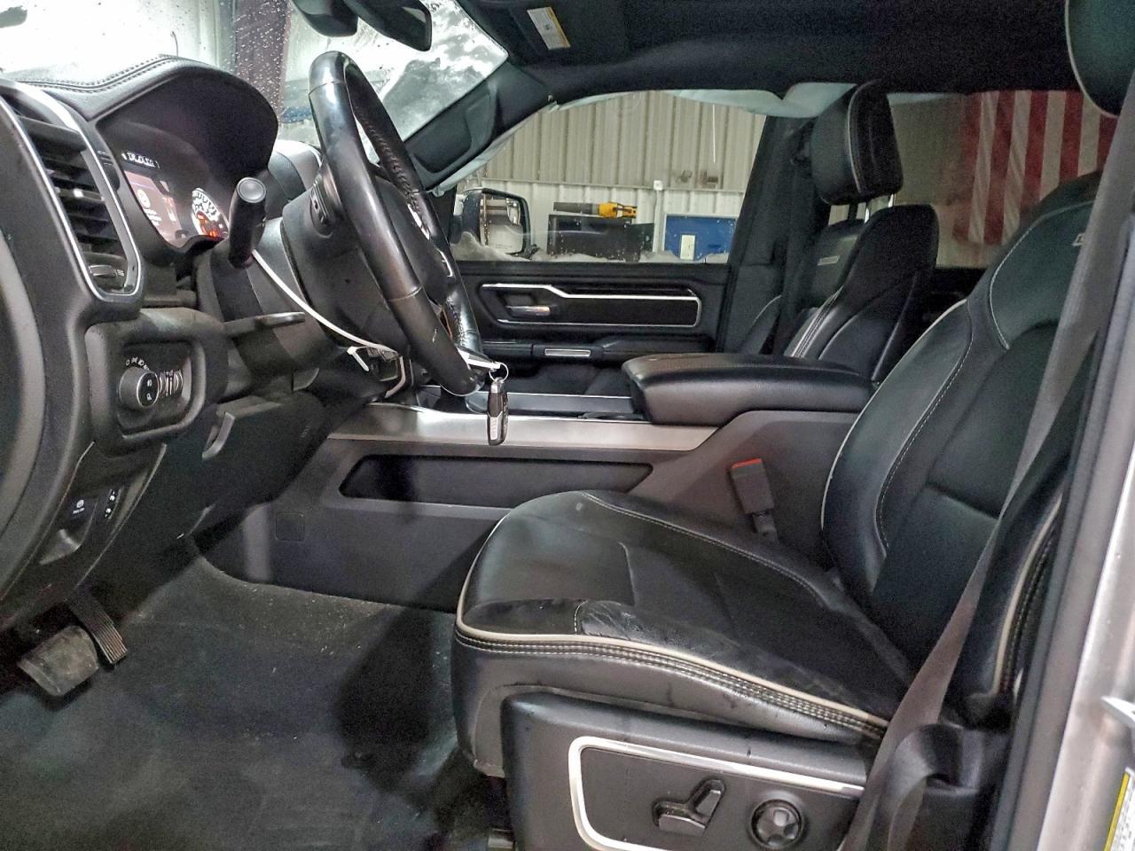 2020 Ram 1500 Laramie - Фото 7