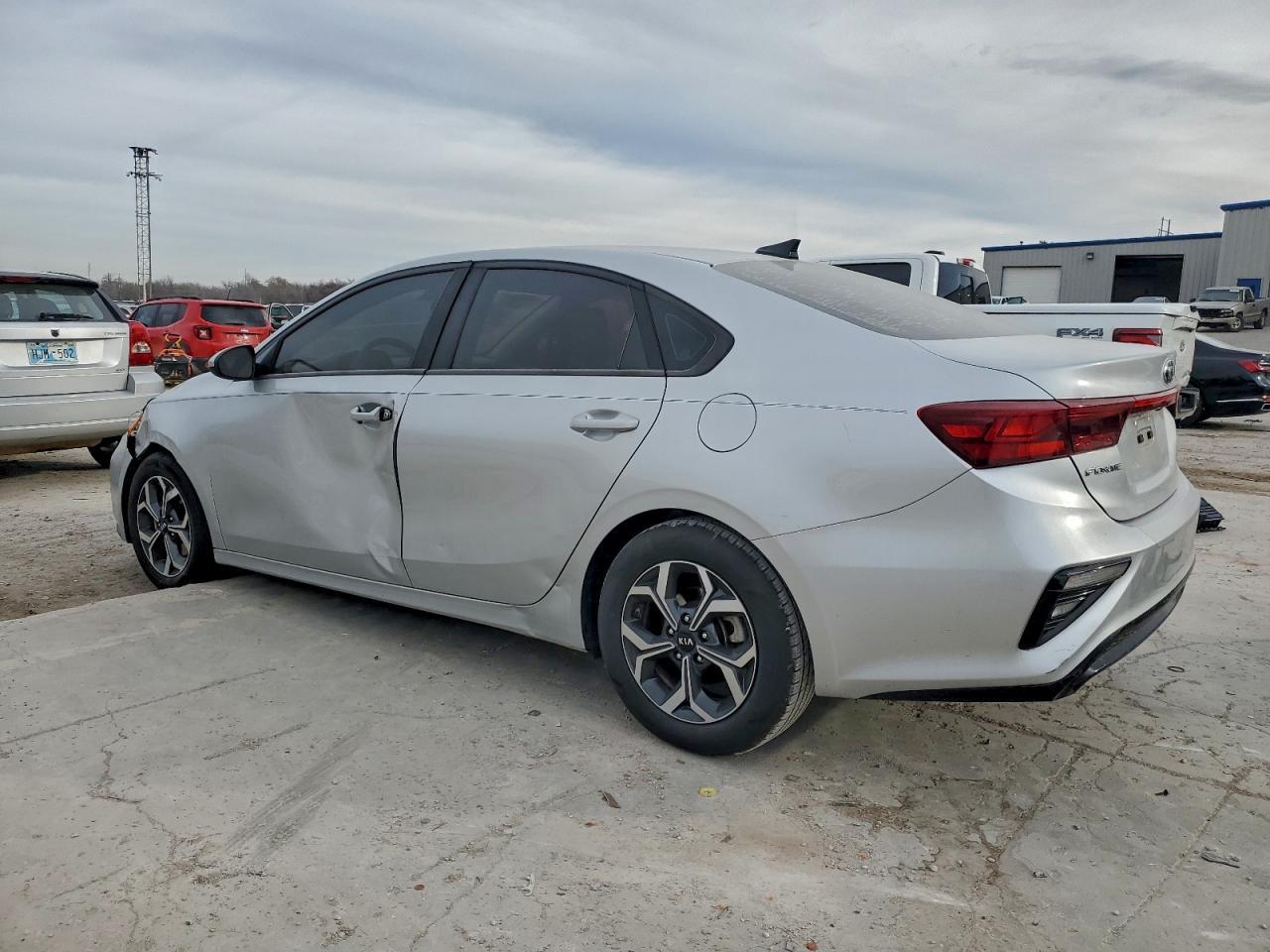 2019 Kia Forte Fe - Image 2