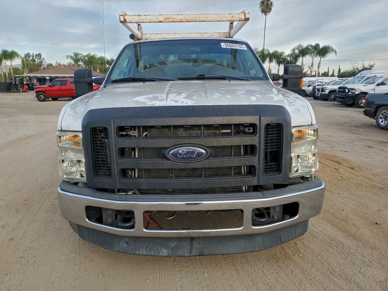 2008 Ford F350 Super Duty Utility / Service Truck - Фото 5