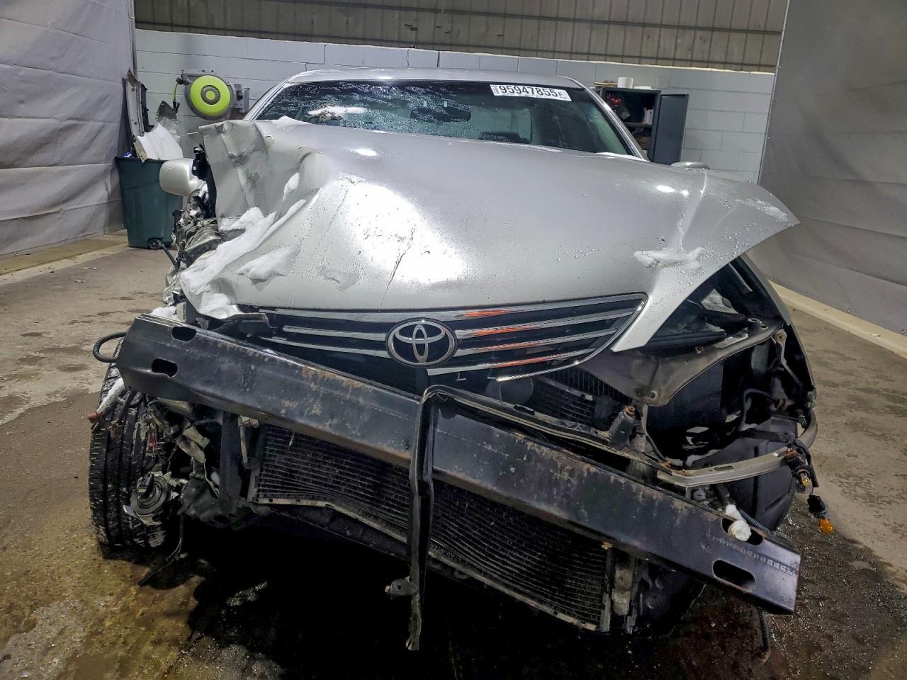 2006 Toyota Camry Le - Image 5