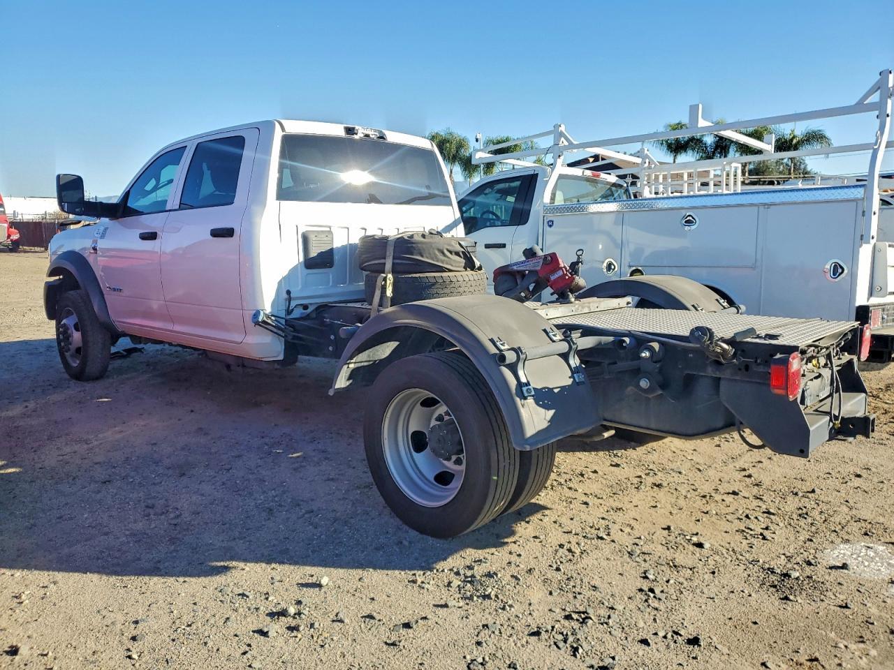 2022 Ram 5500 - Image 2