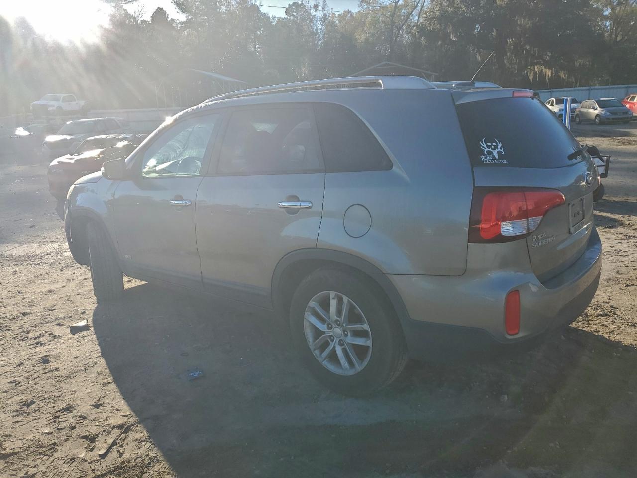 2014 Kia Sorento Lx - Image 2