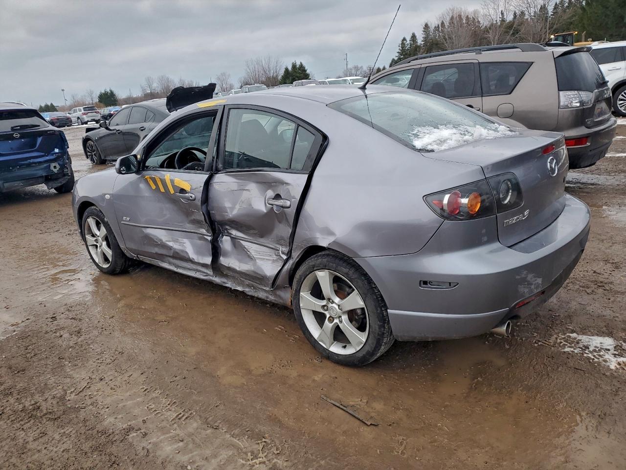 2005 Mazda 3 S - Фото 2