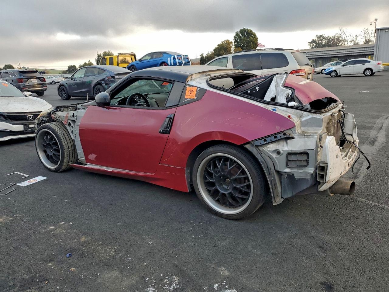 2014 Nissan 370Z Base - Image 2