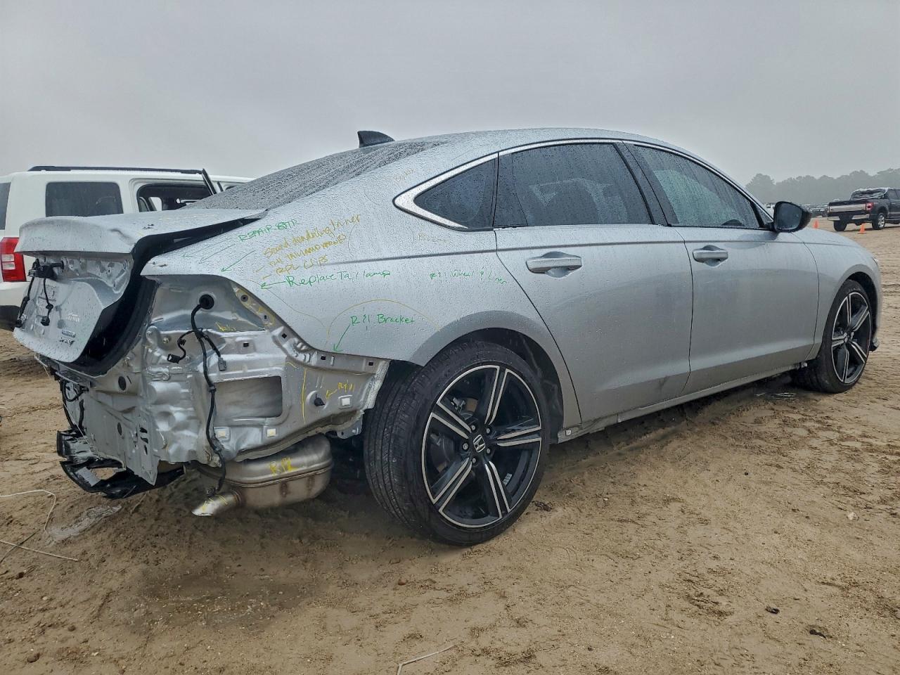 2025 Honda Accord Hybrid Sport - Image 3