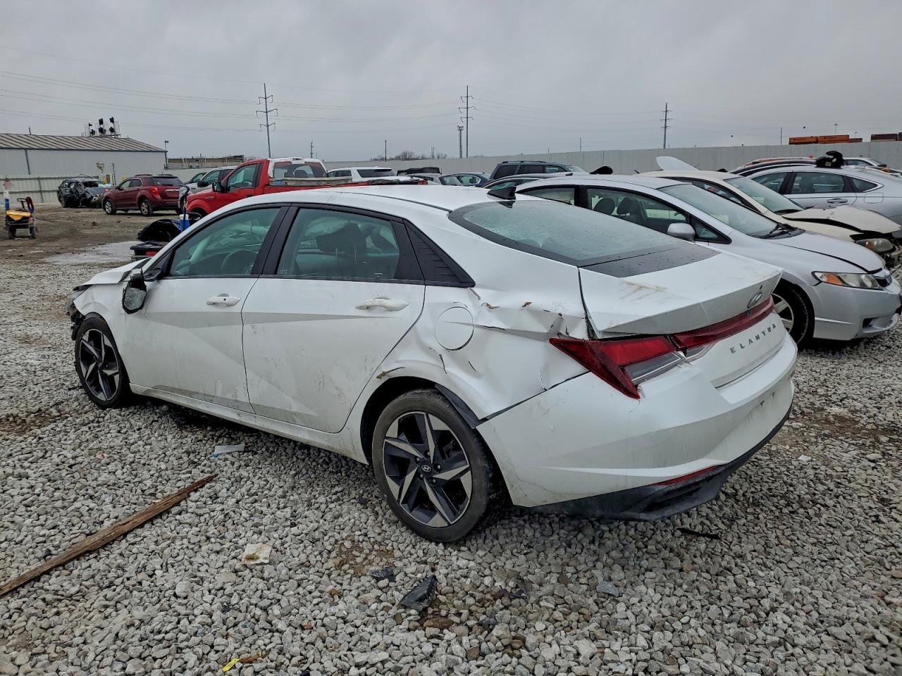 2023 Hyundai Elantra Sel - Image 2