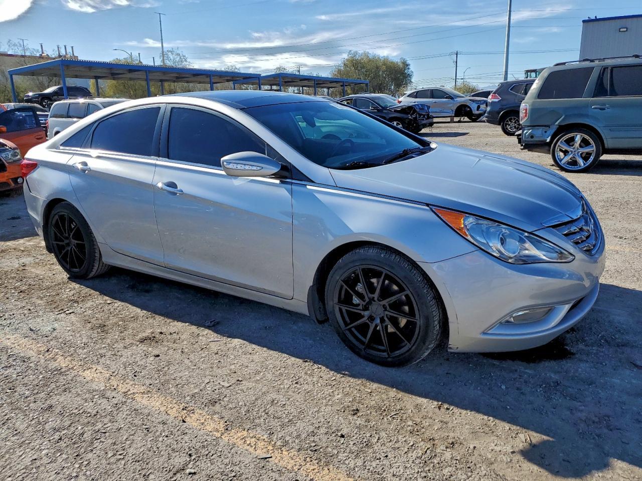 2013 Hyundai Sonata Se - Image 4