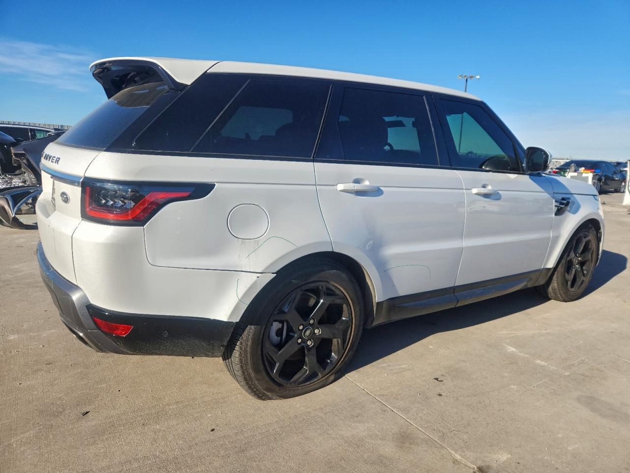 2020 Land Rover Range Rover Sport Hse - Image 3