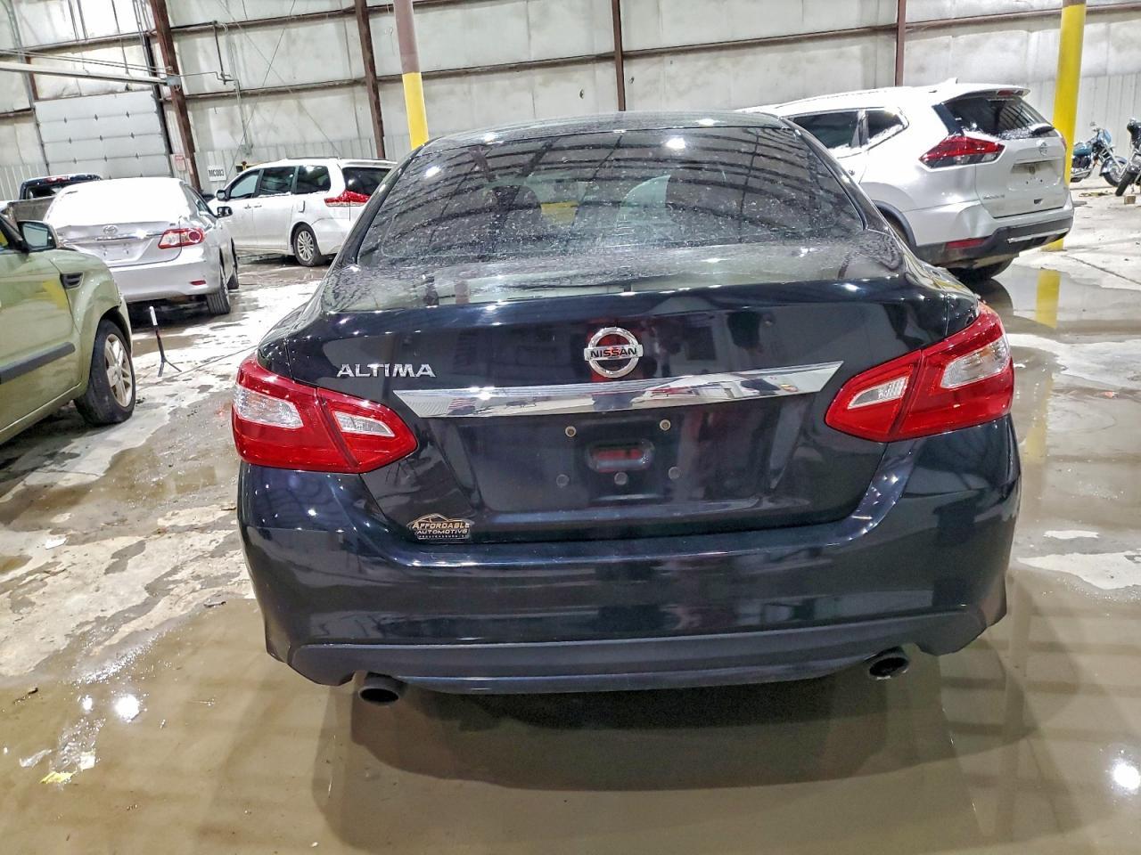 2017 Nissan Altima 2.5 - Фото 6