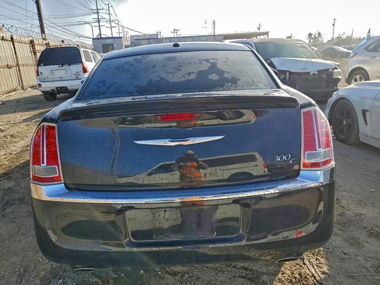 2013 Chrysler 300C - Фото 6