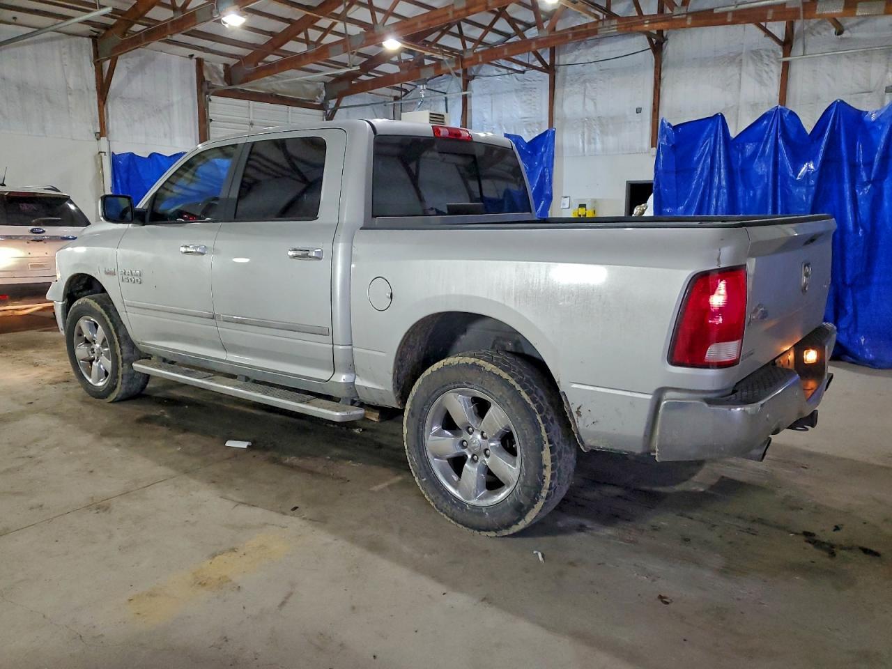 2017 Ram 1500 Slt - Фото 2