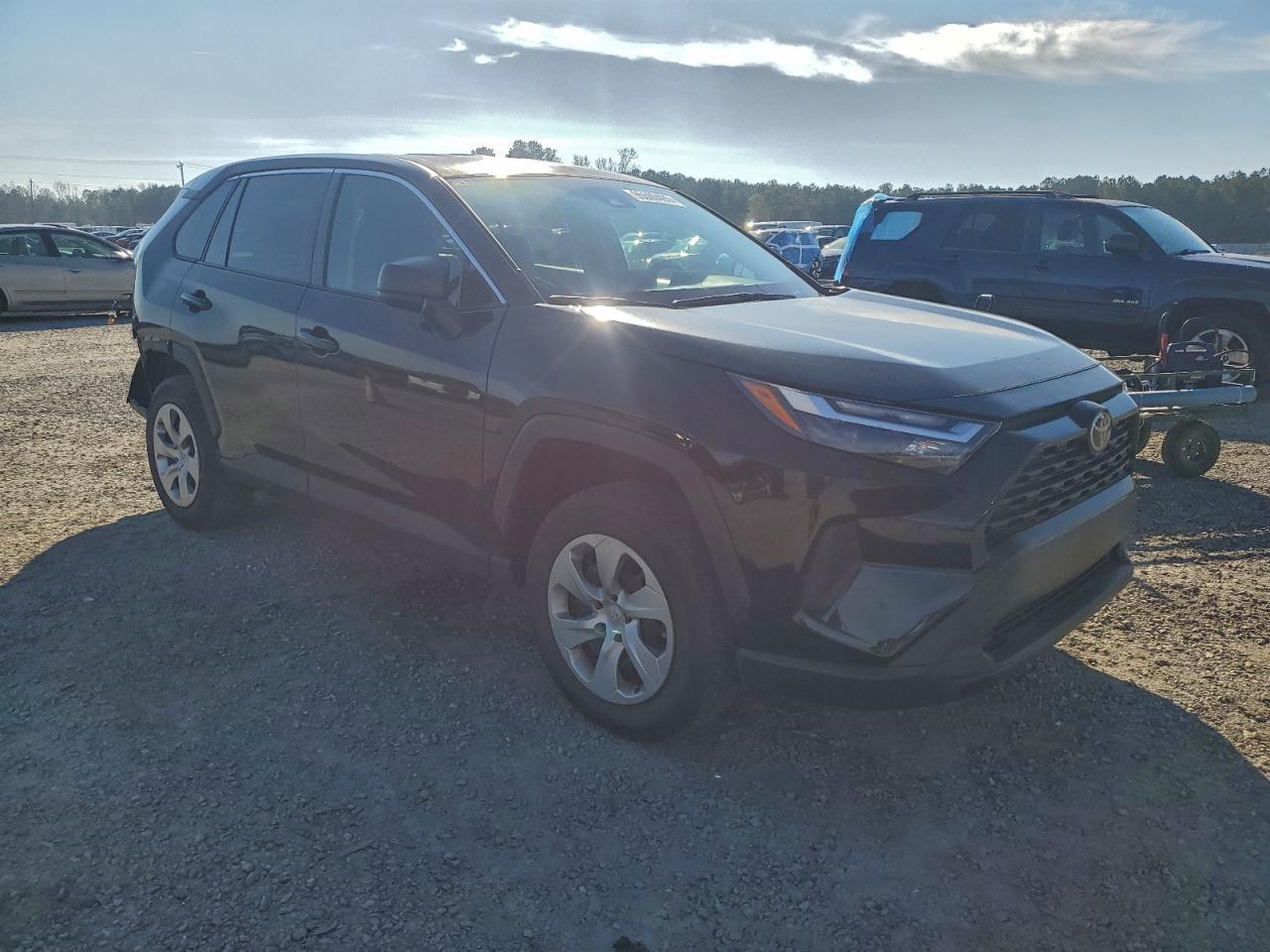 2023 Toyota Rav4 Le - Фото 4