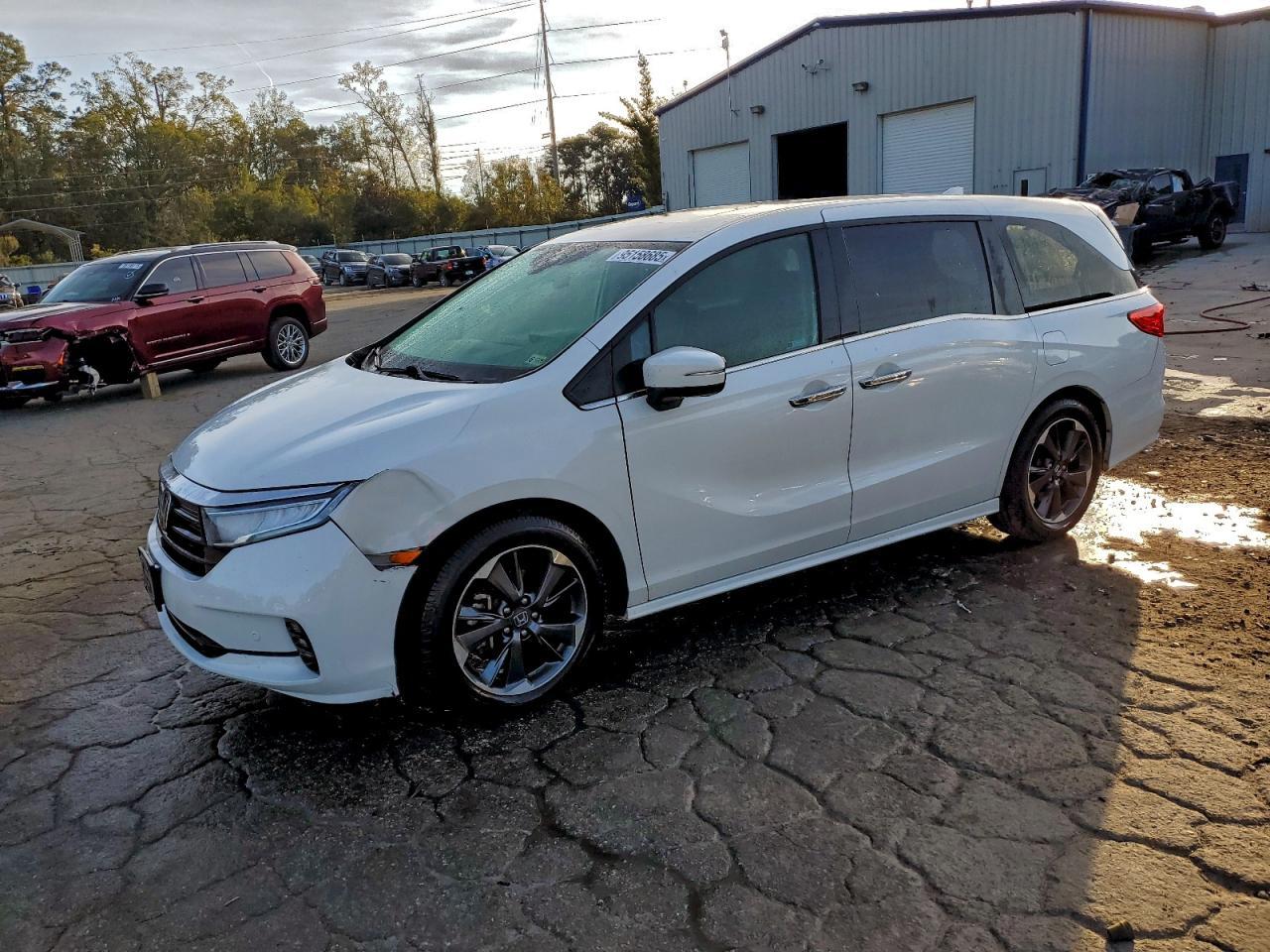 2021 Honda Odyssey Elite