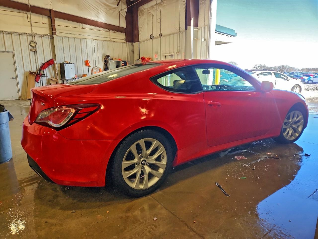 2013 Hyundai Genesis Coupe 2.0T - Image 3