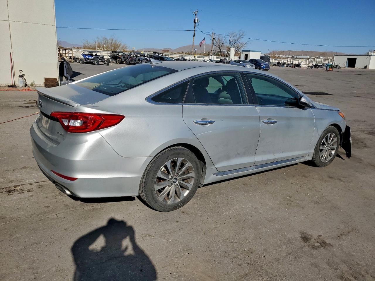 2016 Hyundai Sonata Sport - Фото 3