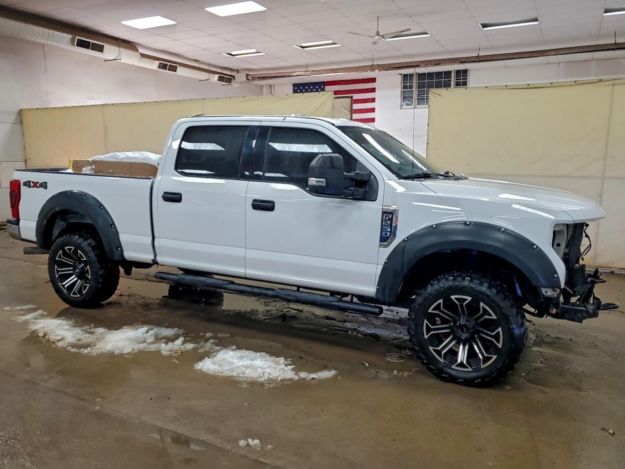 2020 Ford F250 Super Duty - Image 4