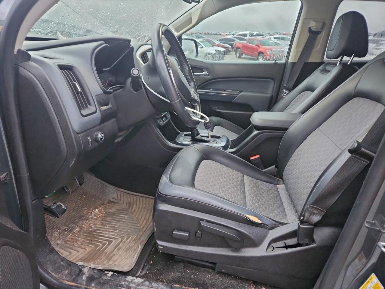 2015 Chevrolet Colorado Z71 - Image 7