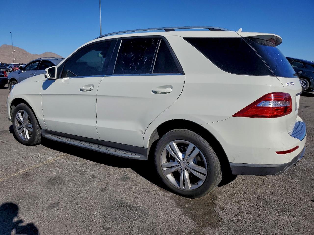2012 Mercedes-Benz Ml 350 Bluetec - Фото 2