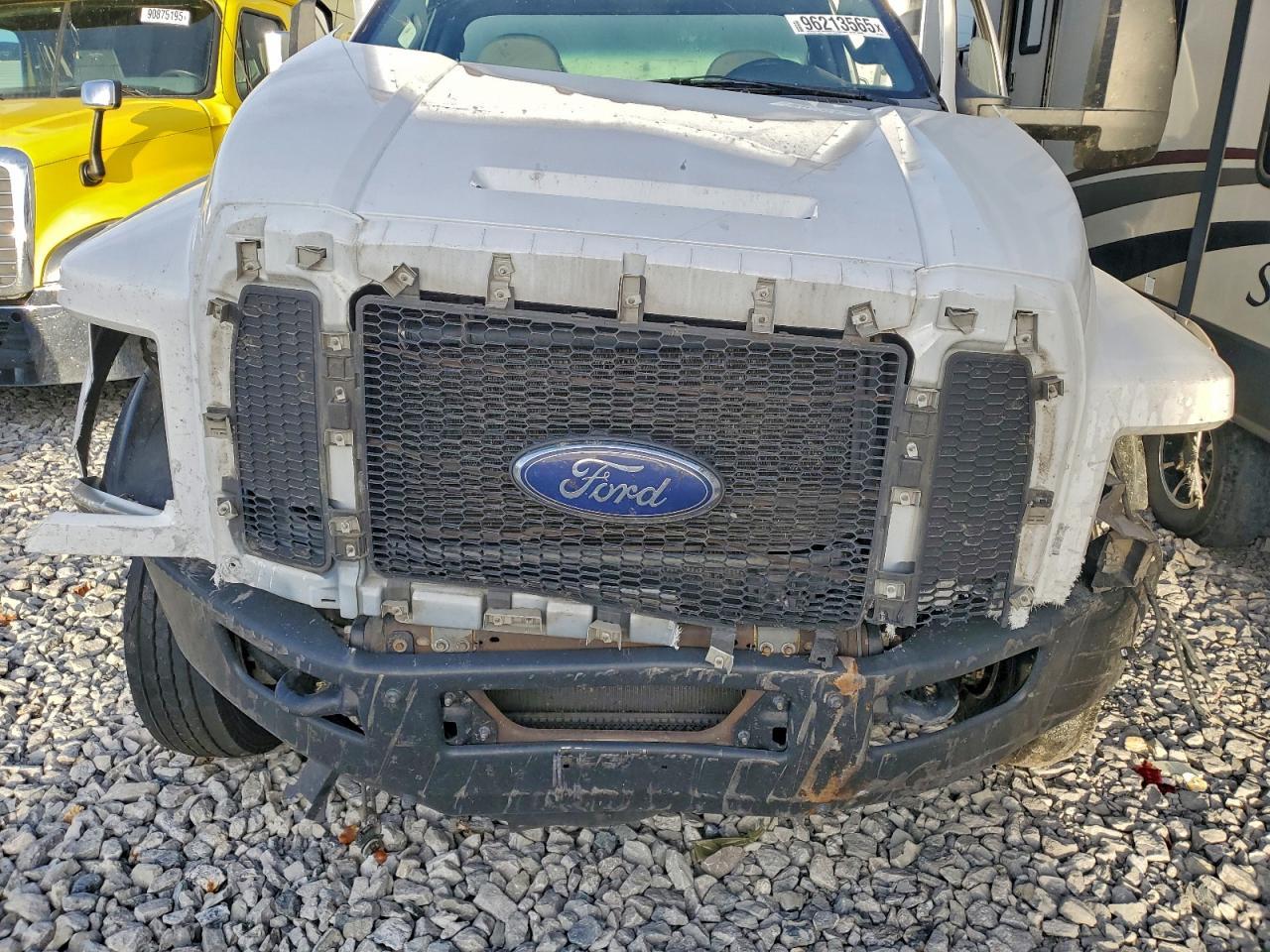 2016 Ford F650 Super Duty Box Truck - Фото 7