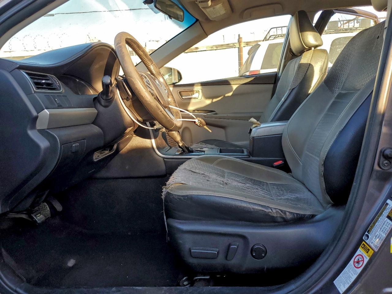 2015 Toyota Camry - Image 7